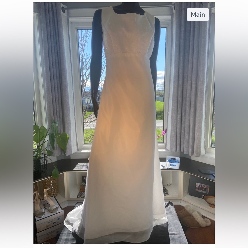 Alfred Angelo White Square Neck Beaded Top Gown